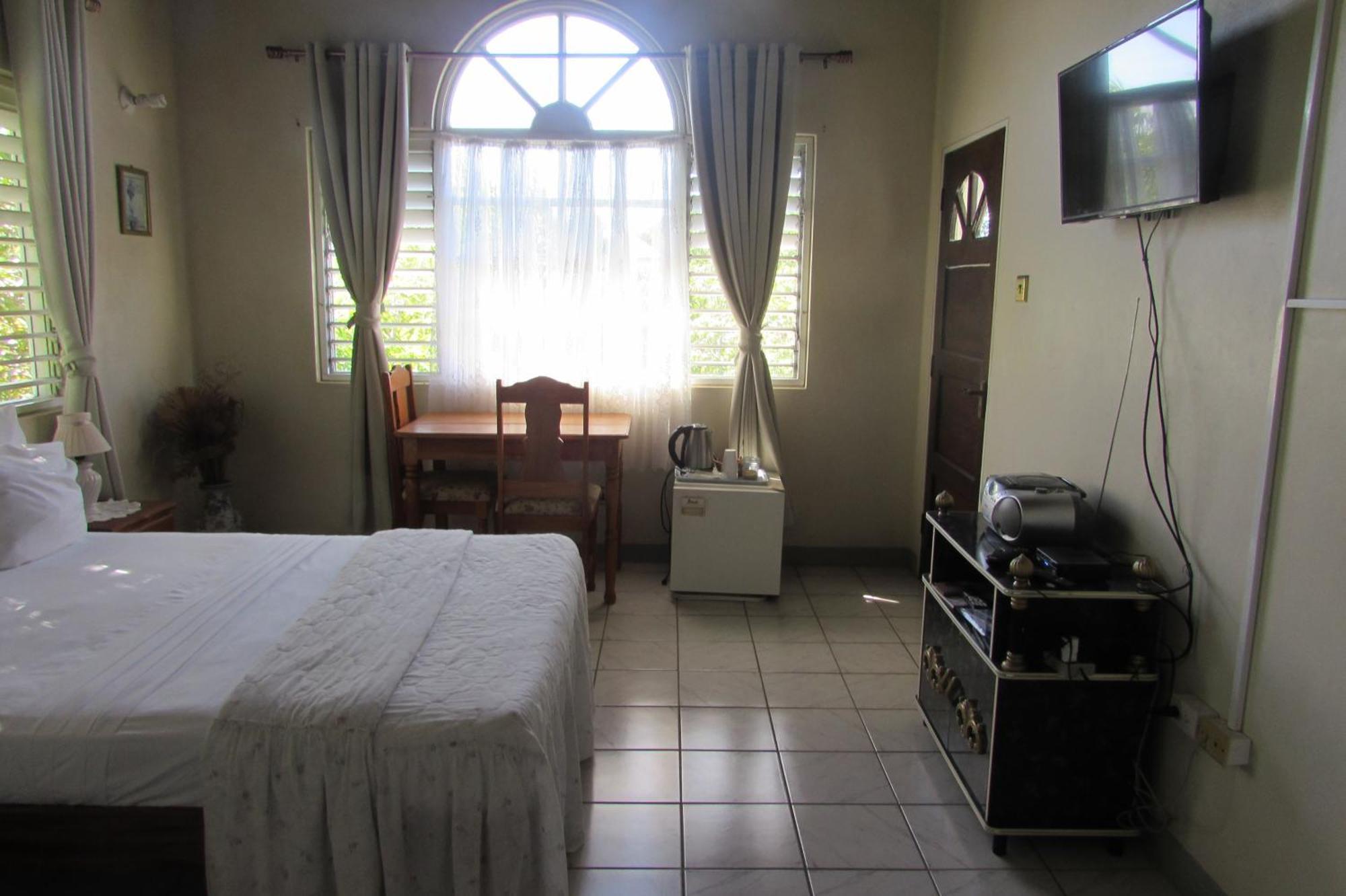 Nelsons Retreat Hotel Negril Bagian luar foto